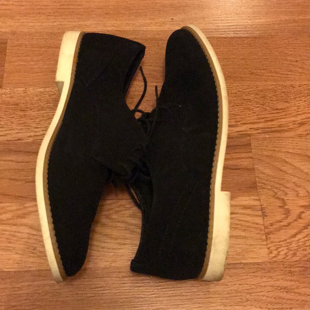 SOLD ON VINTED! Women’s Black Loafers Shoes Size 9